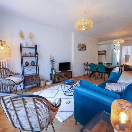 Apartment Cozy Along The River - Downtown & Terrace - 4 Annecy